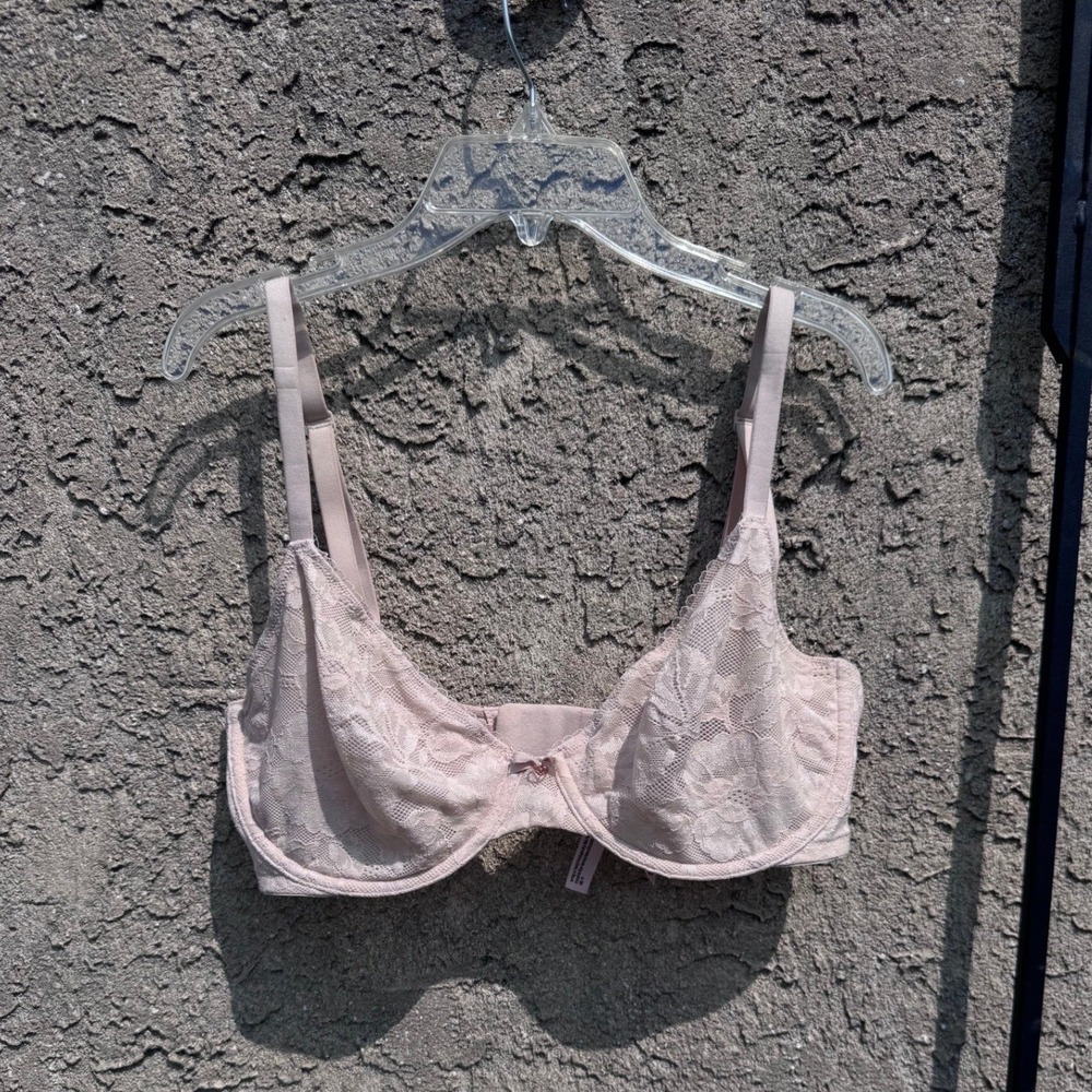 Victoria's Secret Body by Victoria Invisible Lift Unlined Demi Bra Tan 34DDD